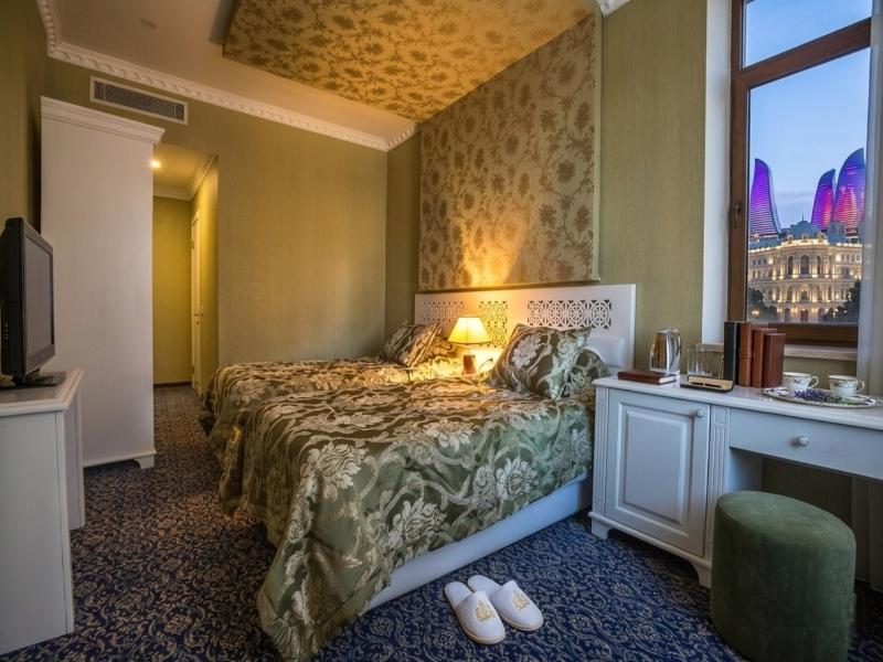 Seven Gates Hotel - Oda