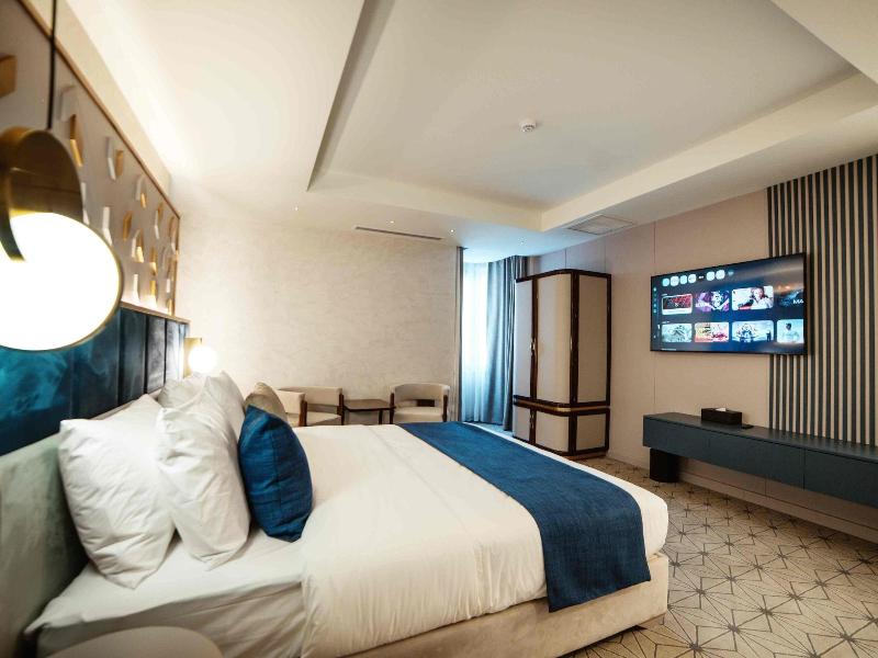 Seven Gates Hotel - Oda