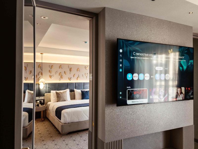 Seven Gates Hotel - Oda