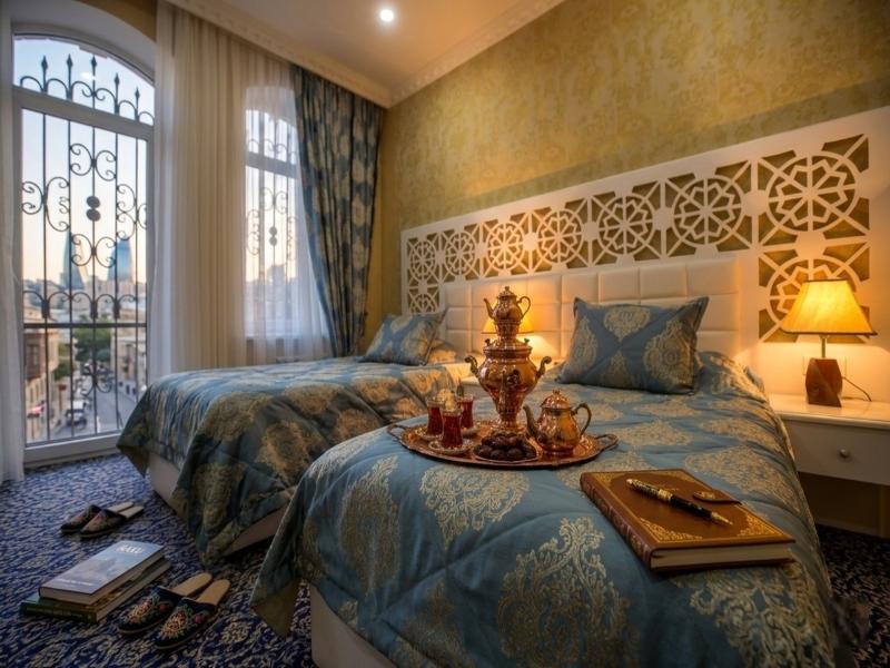 Seven Gates Hotel - Oda