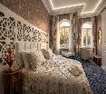 Seven Gates Hotel oda fotoğrafı
