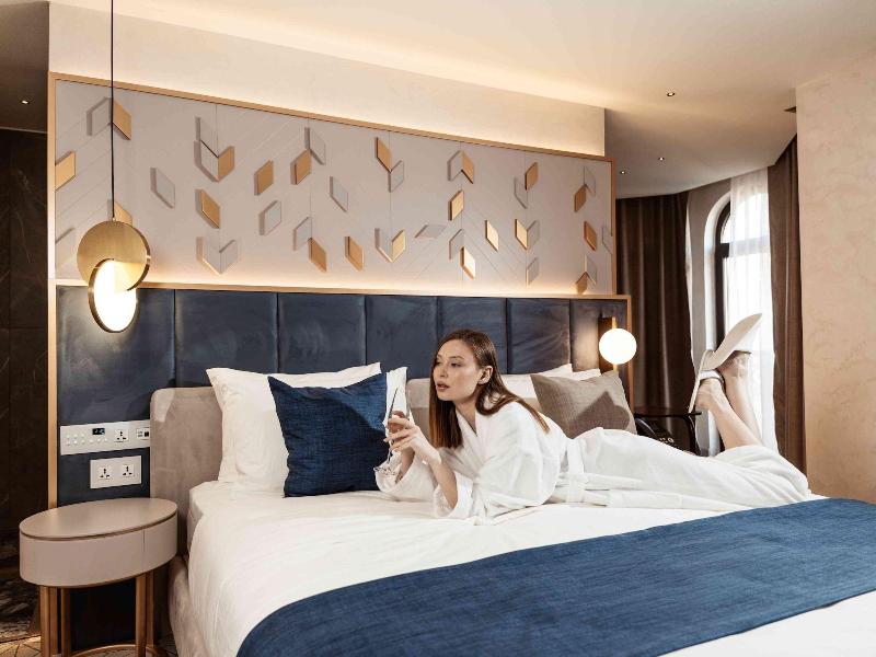 Seven Gates Hotel - Oda
