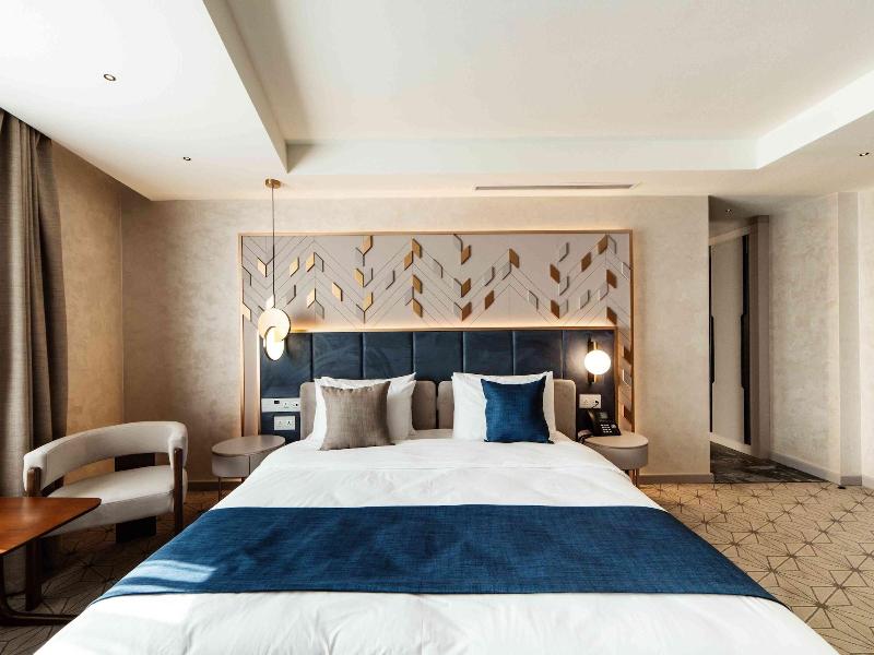 Seven Gates Hotel - Oda