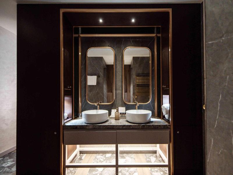 Seven Gates Hotel - Oda