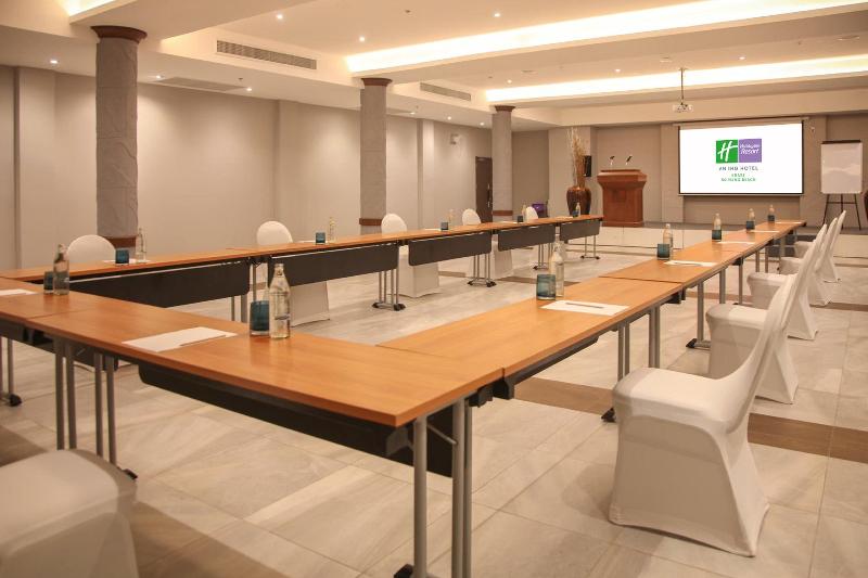 Holiday Inn Resort Krabi Ao Nang Beach - Toplantı