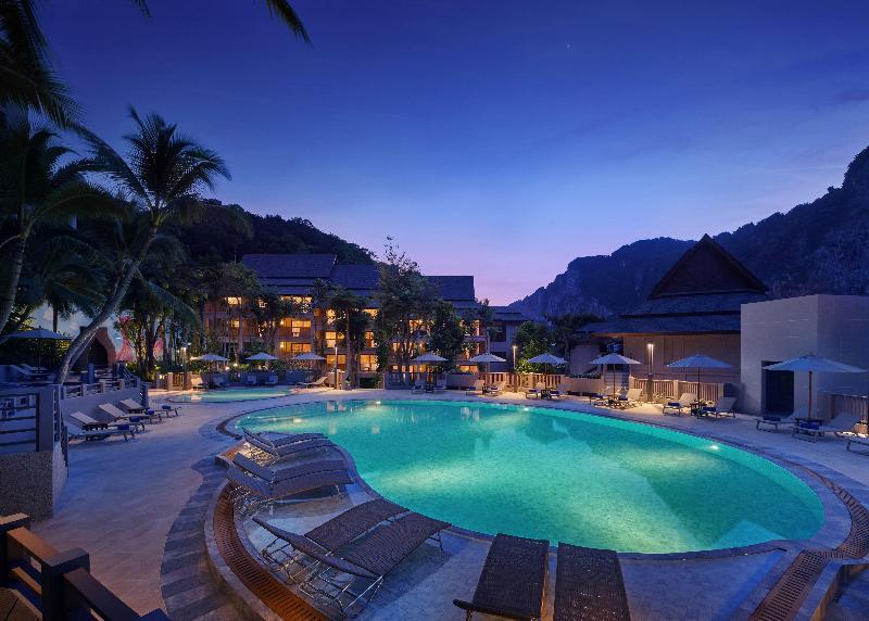 Holiday Inn Resort Krabi Ao Nang Beach - Havuz