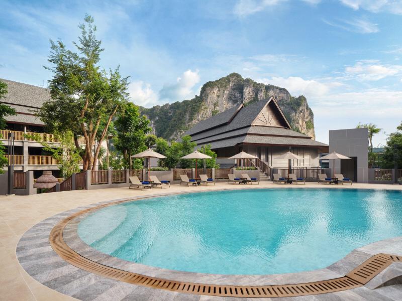Holiday Inn Resort Krabi Ao Nang Beach - Havuz