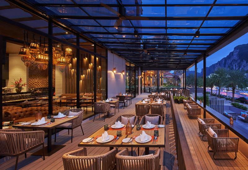 Holiday Inn Resort Krabi Ao Nang Beach - Restoran