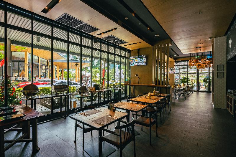 Holiday Inn Resort Krabi Ao Nang Beach - Restoran