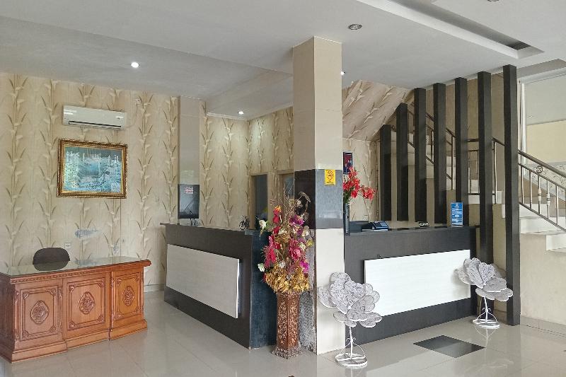 Minang Jaya Hotel Syariah By Zuzu - Lobi