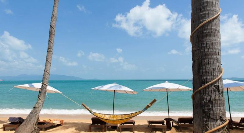 Pinnacle Samui Resort - Plaj