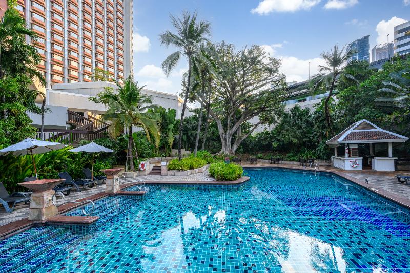 Centara Grand at Central Plaza Ladprao Bangkok - Havuz