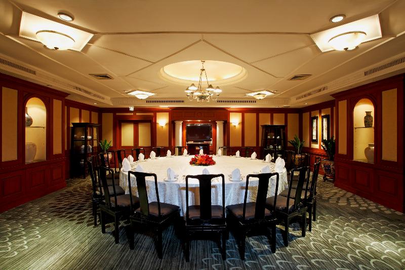 Centara Grand at Central Plaza Ladprao Bangkok - Restoran