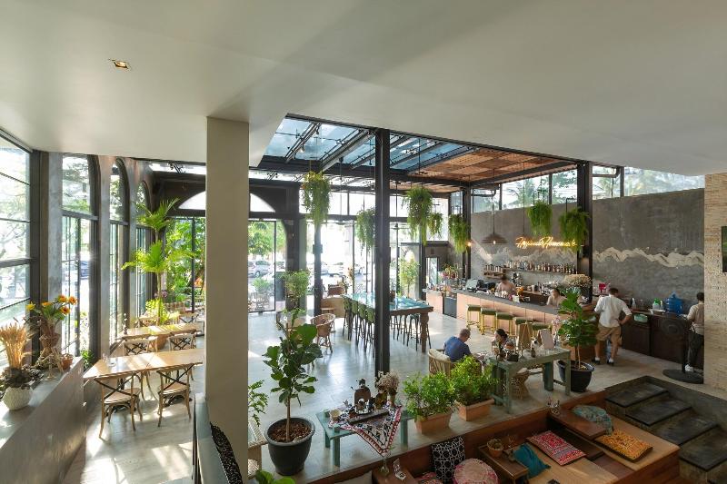 Baan Laimai Beach Resort - Bar