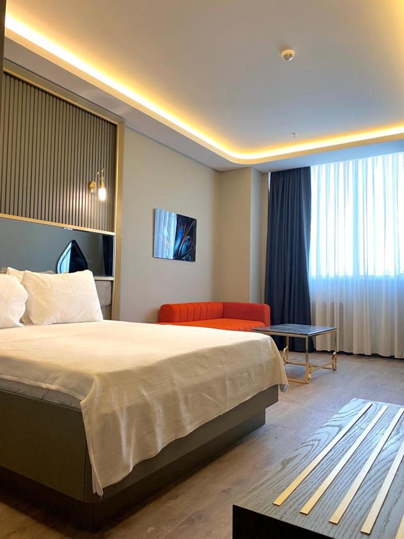 216 Ruby Suite - Oda