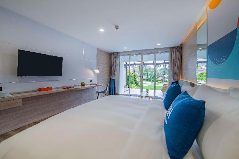 NH Boat Lagoon Phuket Resort - Oda