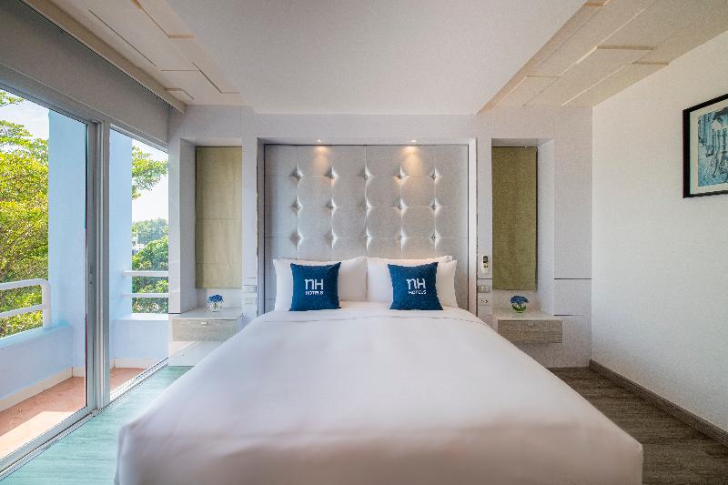 NH Boat Lagoon Phuket Resort - Oda