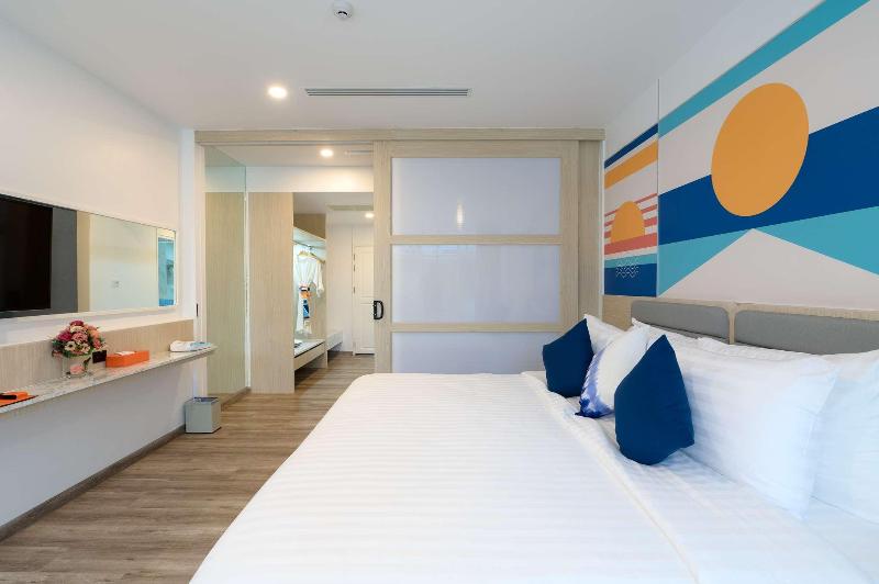 NH Boat Lagoon Phuket Resort - Oda
