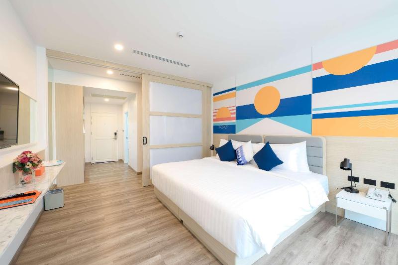 NH Boat Lagoon Phuket Resort - Oda