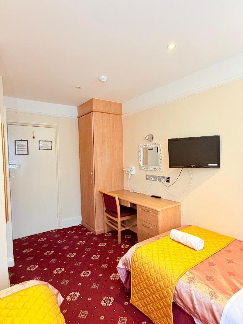 Albro House Hotel - Oda