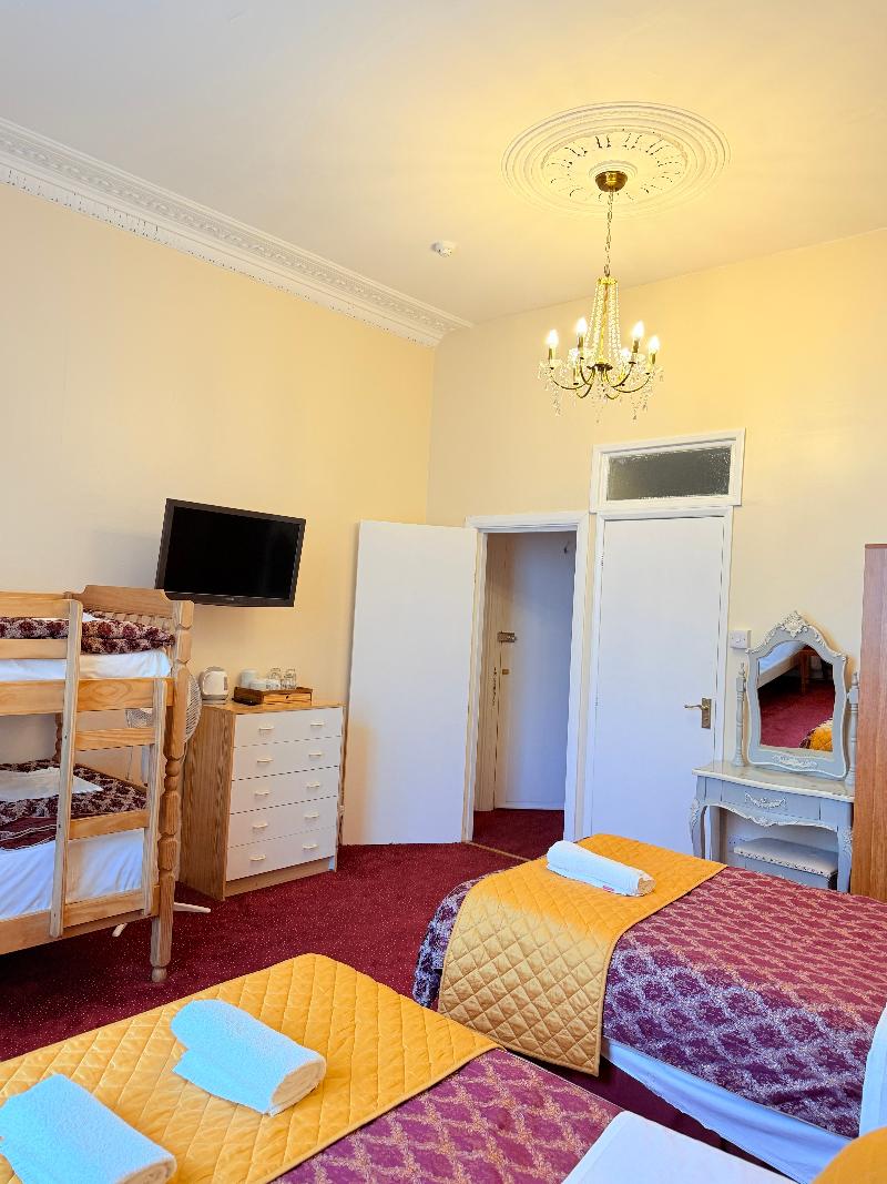 Albro House Hotel - Oda