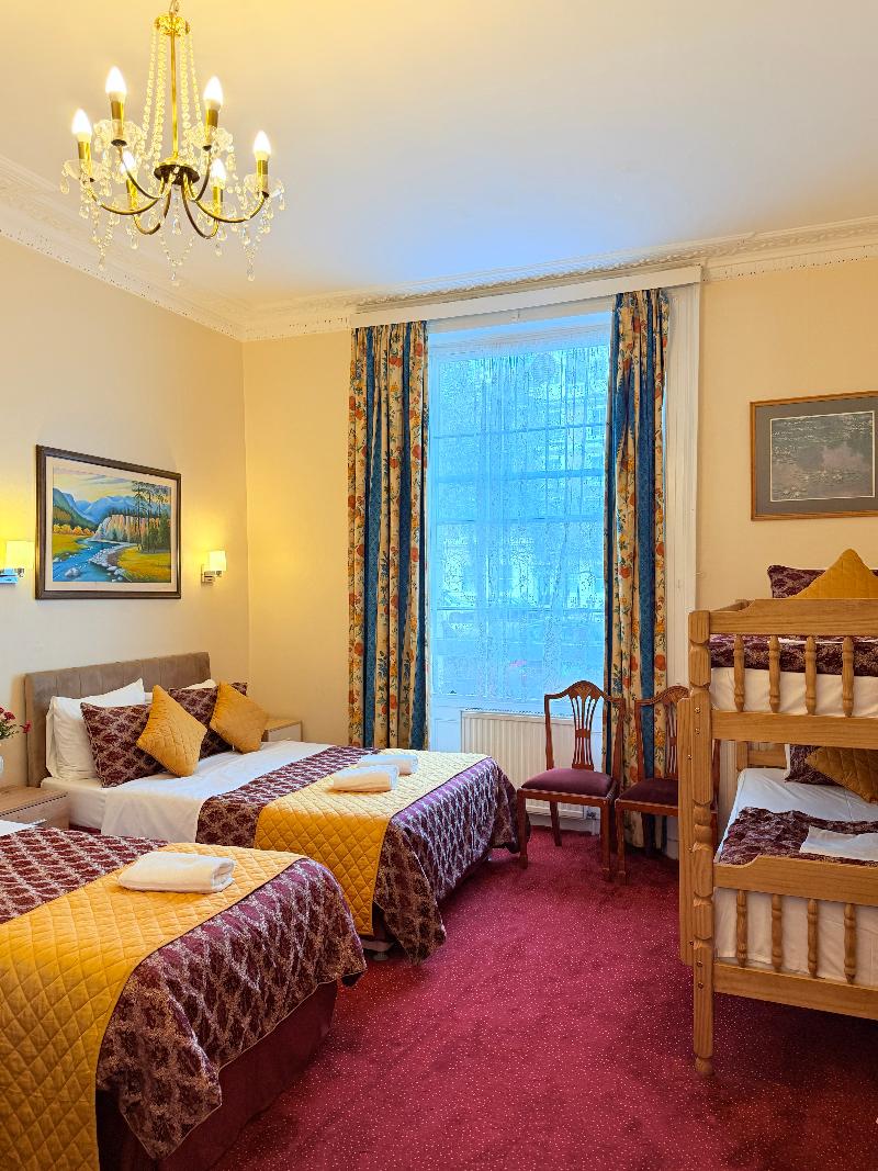 Albro House Hotel - Oda