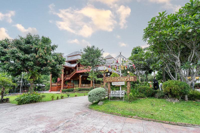 Romsak Lanna Resort By Zuzu - Genel