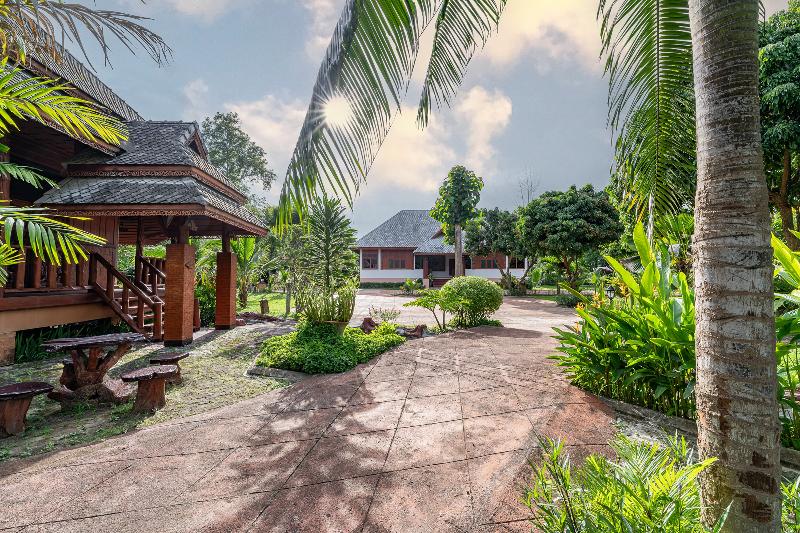 Romsak Lanna Resort By Zuzu - Genel
