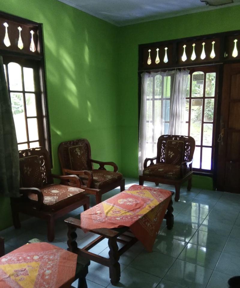 Sri Homestay By Zuzu - Lobi