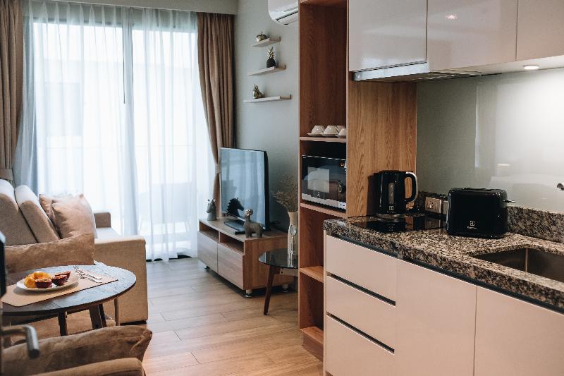 Solara Stays Phuket - Oda