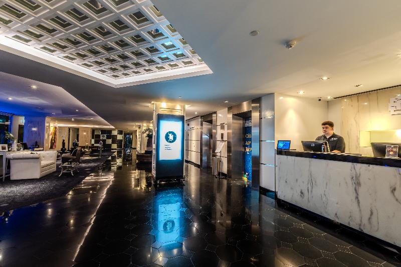 Night Hotel Bangkok - Asok Sukhumvit 15 - Lobi