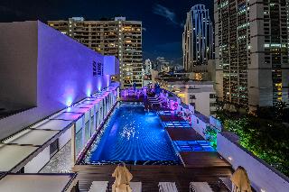 Night Hotel Bangkok - Asok Sukhumvit 15 fotoÄŸrafÄ±