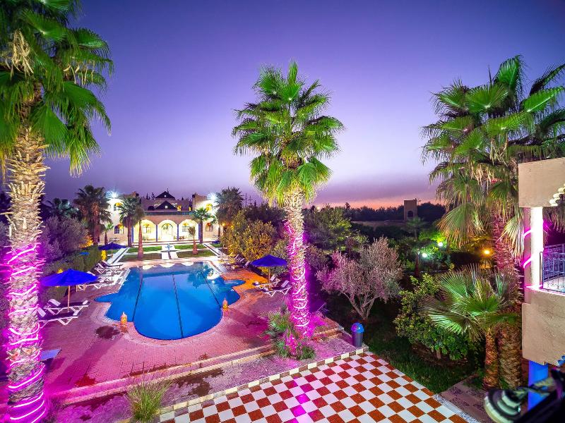 Riad Qodwa - Genel