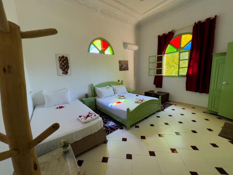Riad Qodwa - Oda