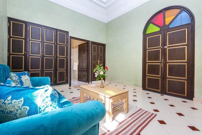 Riad Qodwa - Oda