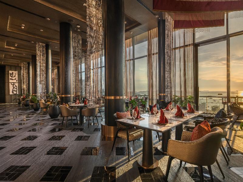 Melia Pattaya Hotel - Restoran