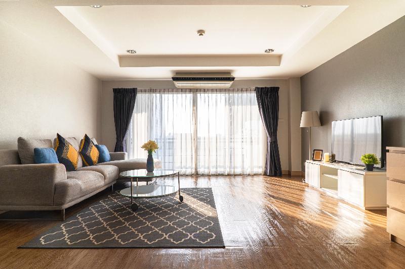 Ploen Place Residence - Oda