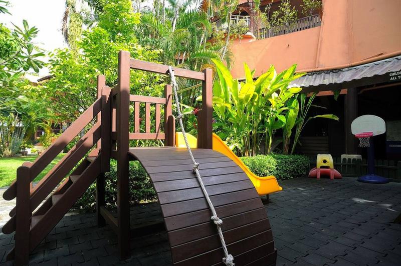 Courtyard by Marriott Phuket, Patong Beach - Aktivite