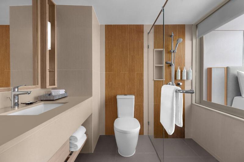 Courtyard by Marriott Phuket, Patong Beach - Oda