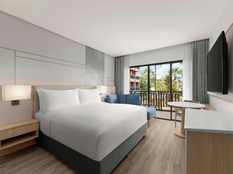 Courtyard by Marriott Phuket, Patong Beach - Oda