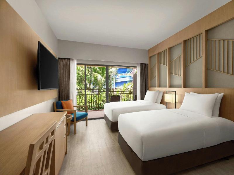 Courtyard by Marriott Phuket, Patong Beach - Oda