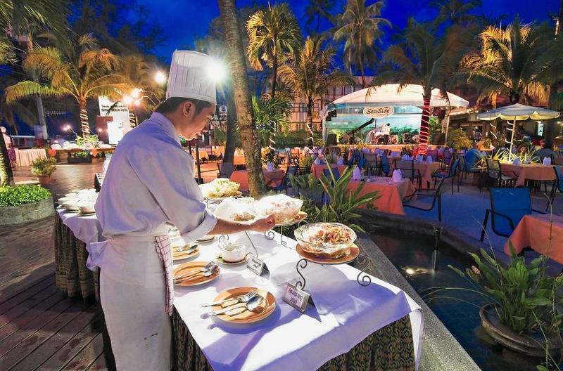Courtyard by Marriott Phuket, Patong Beach - Restoran