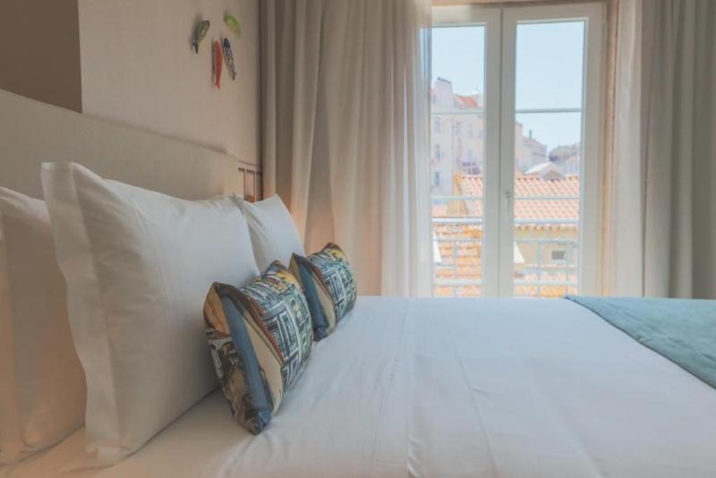 Mouraria Lisboa Hotel - Oda