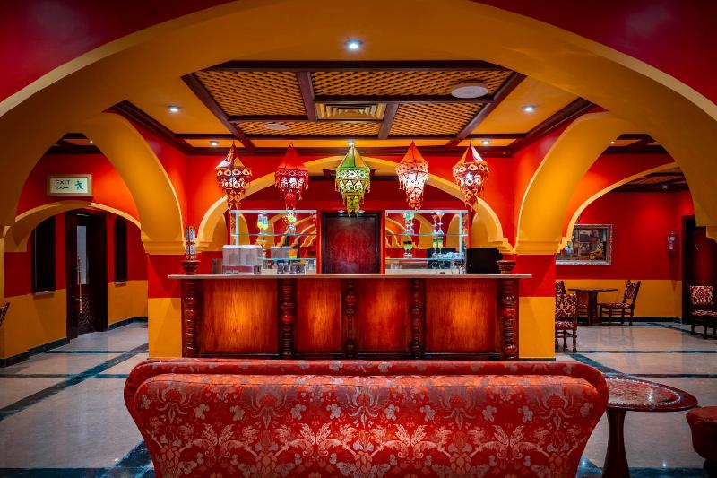 Domina Coral Bay Resort, Diving , Spa & Casino - Bar