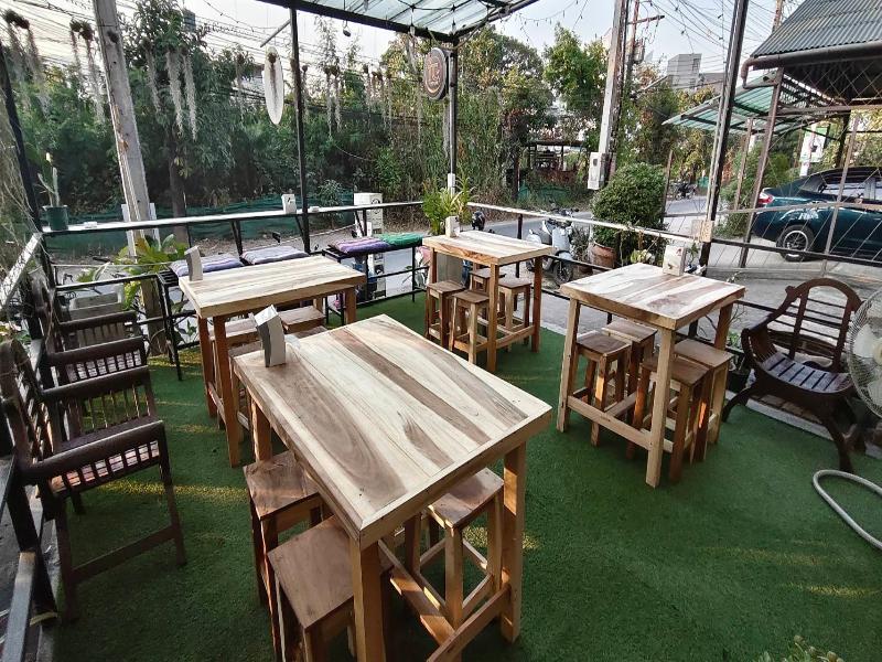 Tc House And Cafe - Teras