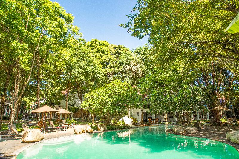 Woodlands Hotel and Resort - Havuz