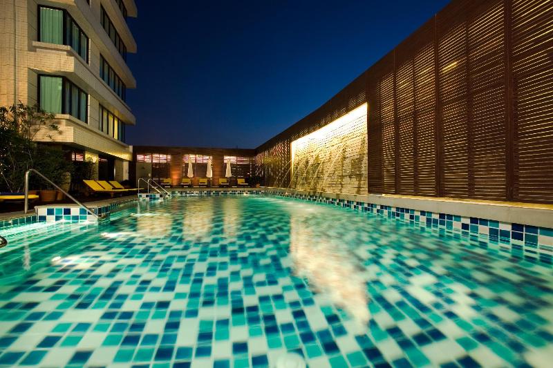 The Duchess Hotel - Havuz
