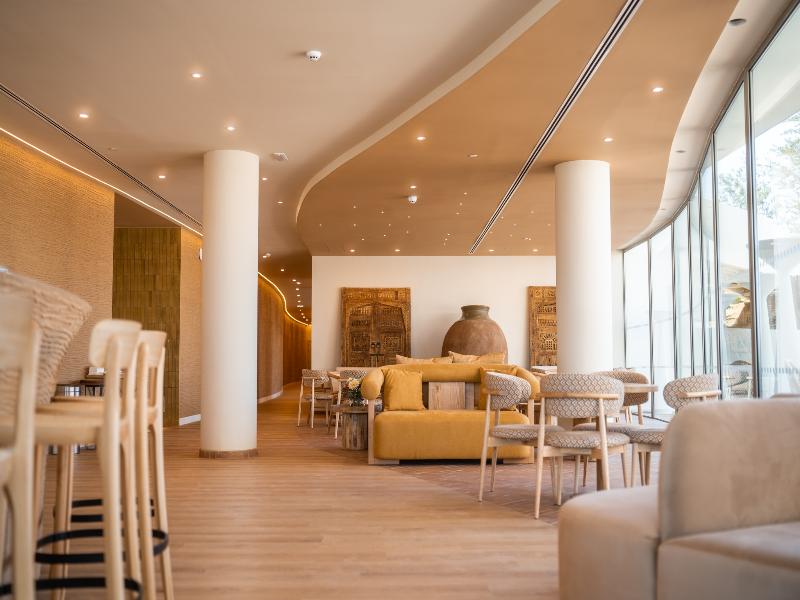 Castelo Suites Hotel - Lobi