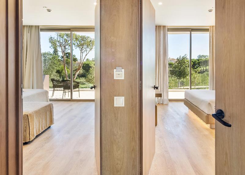 Castelo Suites Hotel - Oda
