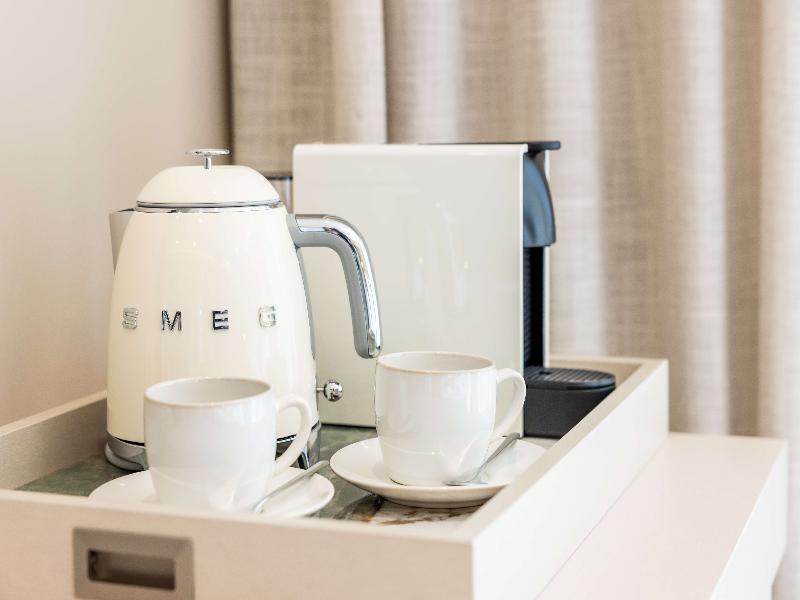 Castelo Suites Hotel - Oda